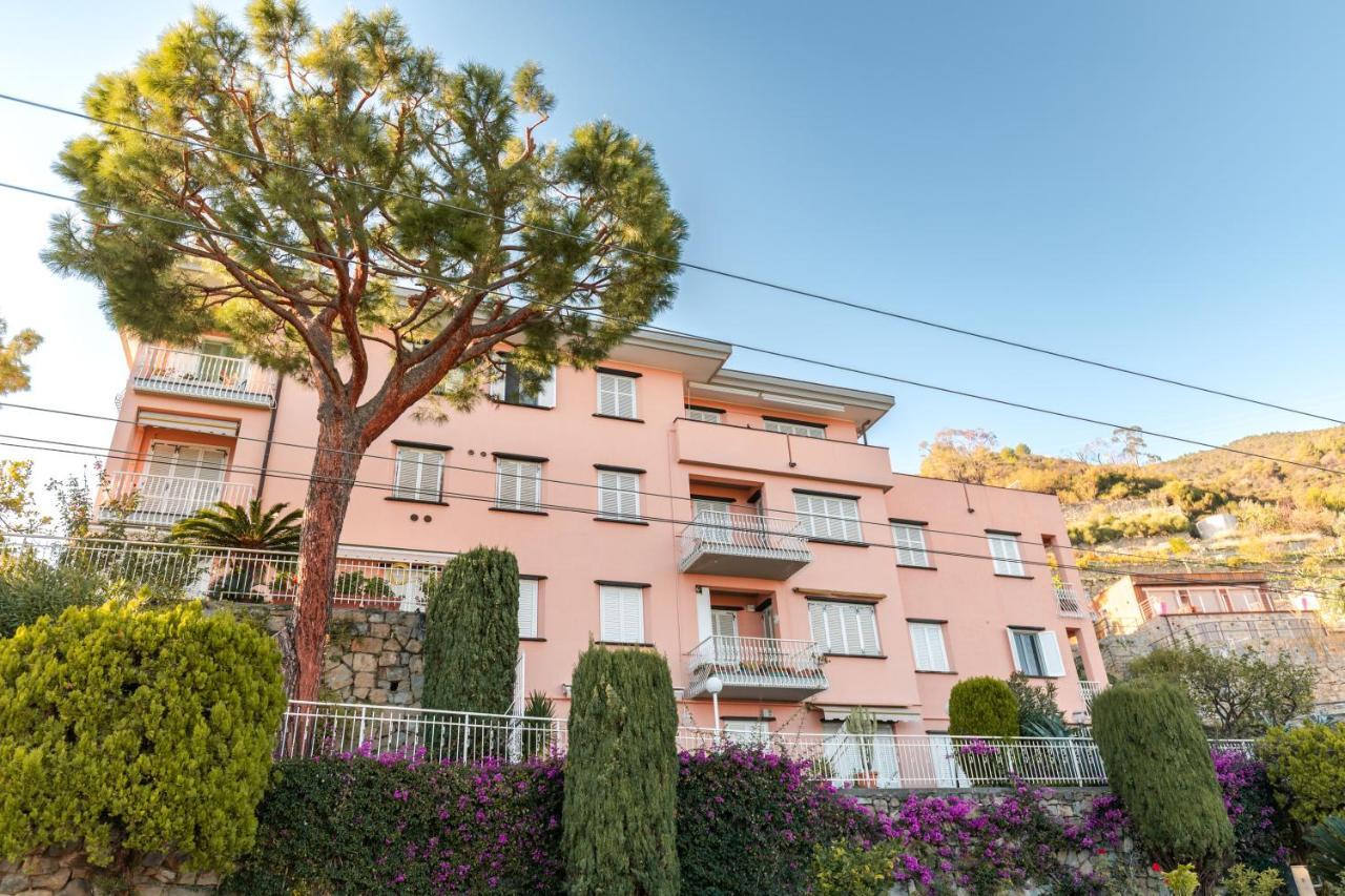 086 - Sunshine Home, 5 Minuti Dalla Spiaggia - Parcheggio Privato Gratis Incluso Ospedaletti Exteriör bild